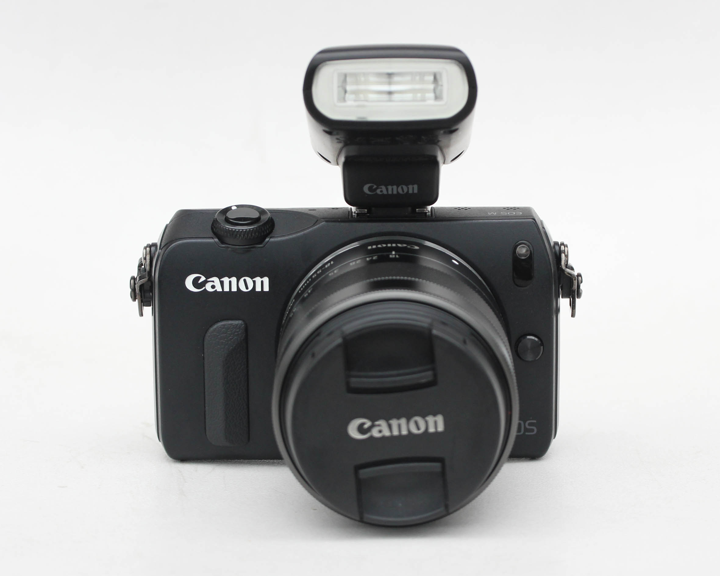 Canon EOS M + len 18-55mm IS STM