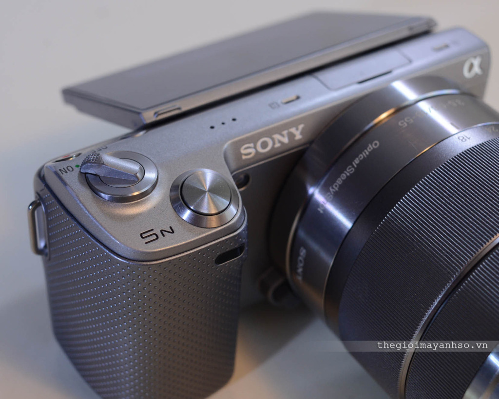 Sony NEX-5N len 18-55mm OIS