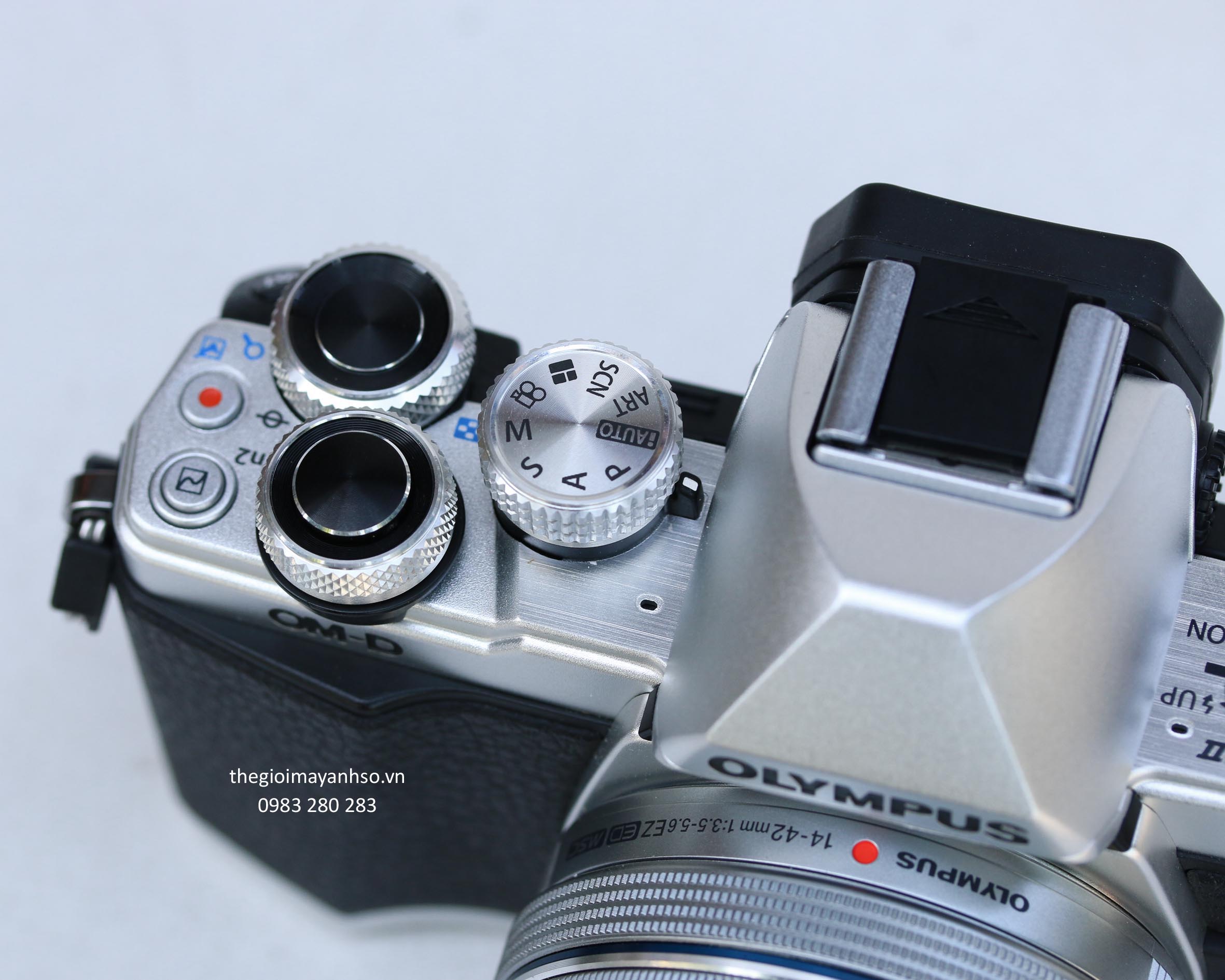 Máy Ảnh Olympus OM-D E-M10 Mark II Body