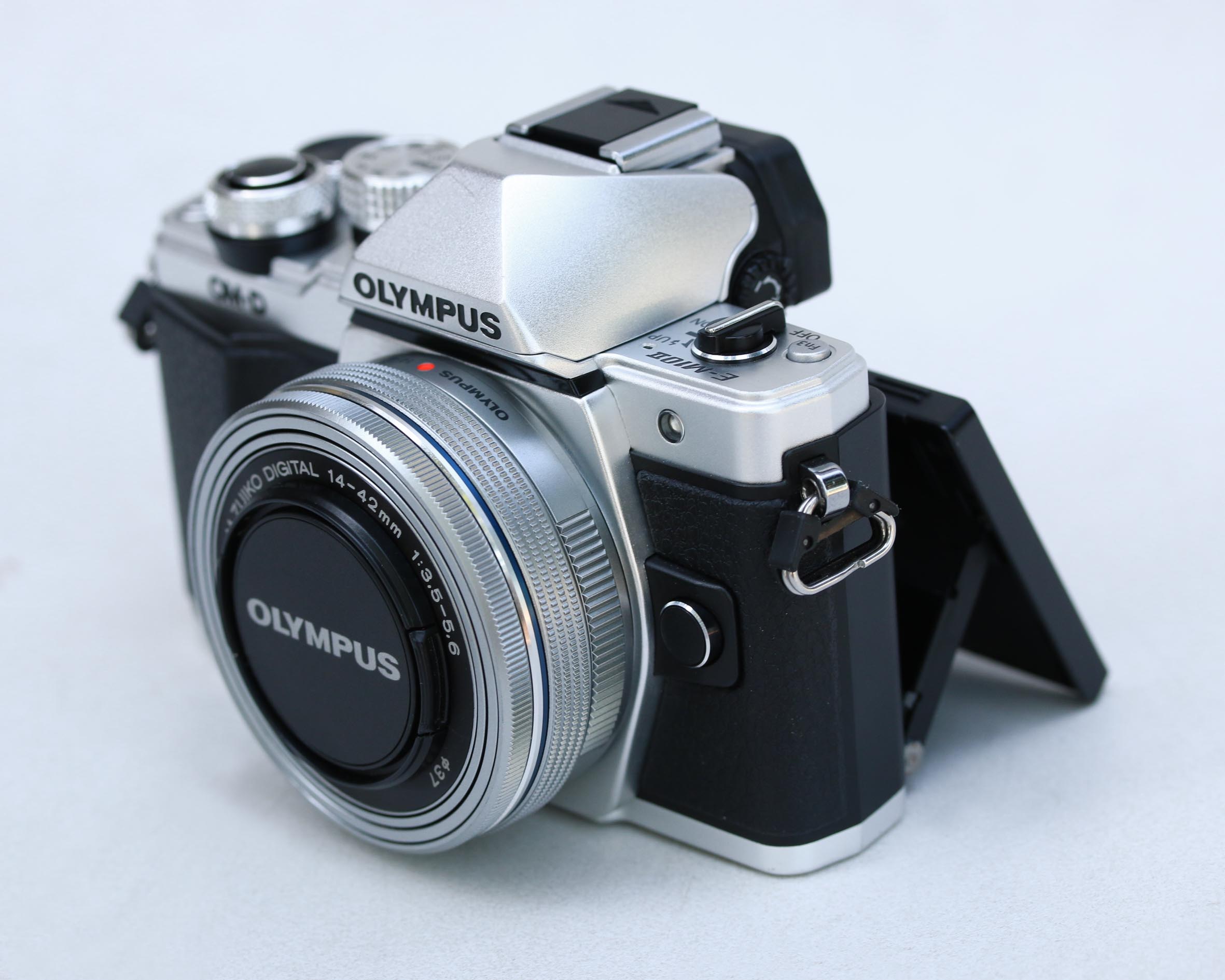 Máy Ảnh Olympus OM-D E-M10 Mark II Body