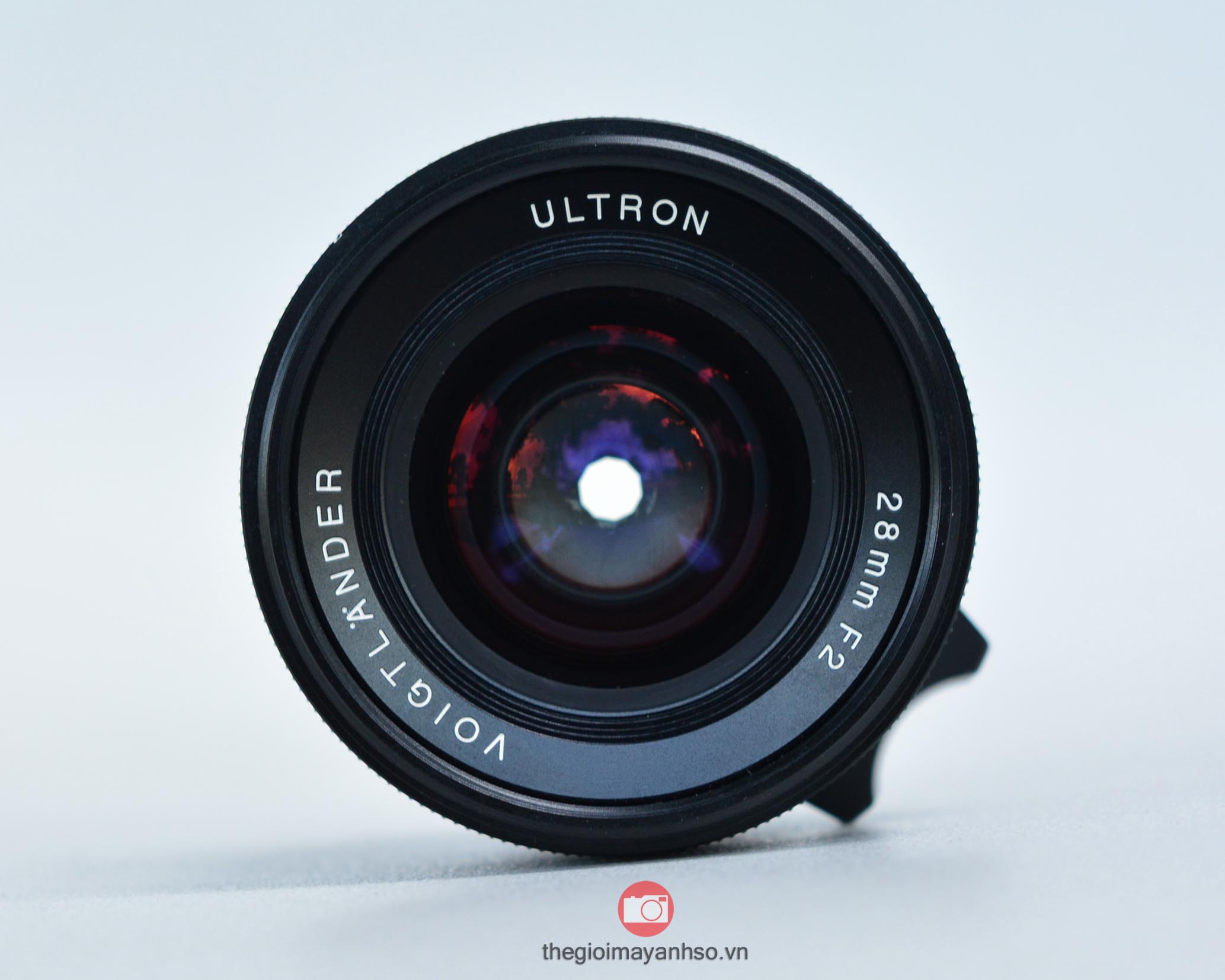 Voigtlander 28mm F2 Ultron for Leica M