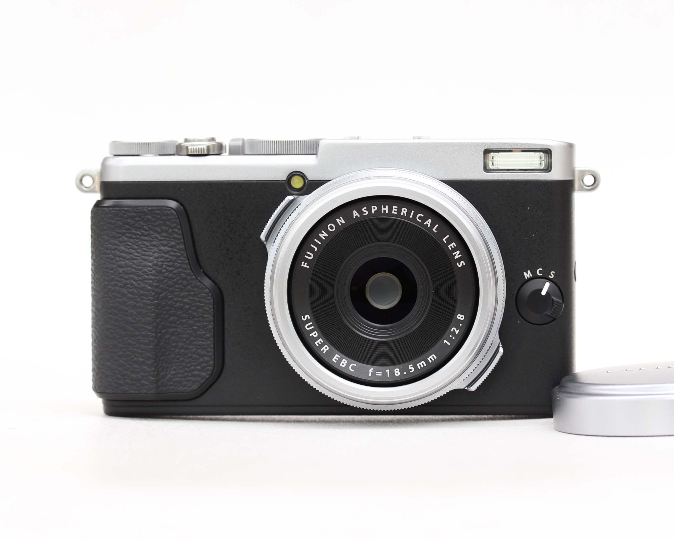 Fujifilm X70