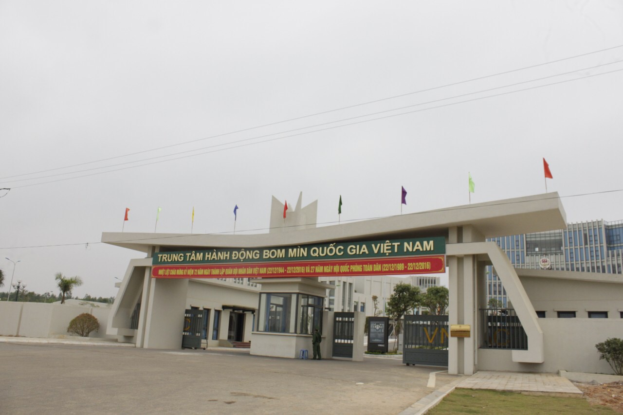 Dự án Bom Mìn