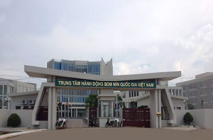 Đầu tư xây dụng Trung tâm hành động bom mìn quốc gia Việt Nam( VNMAC)