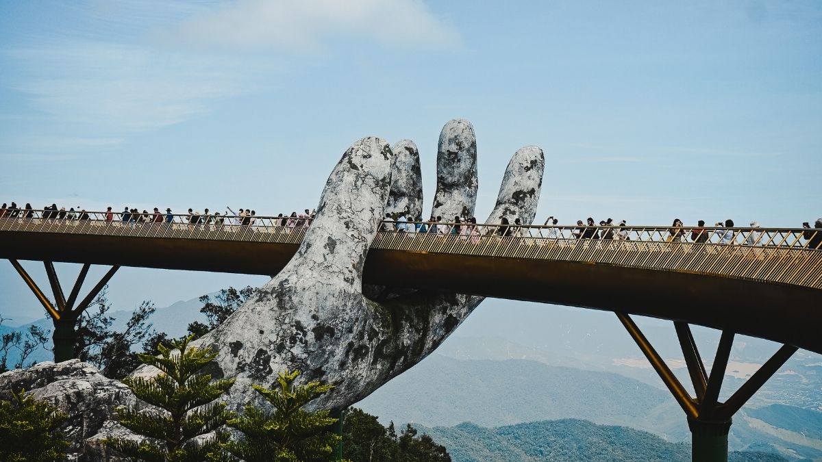 Dragon Bridge