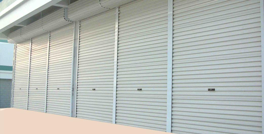 CỬA CUỐN ĐÀI LOAN – Đức Tiến Windows