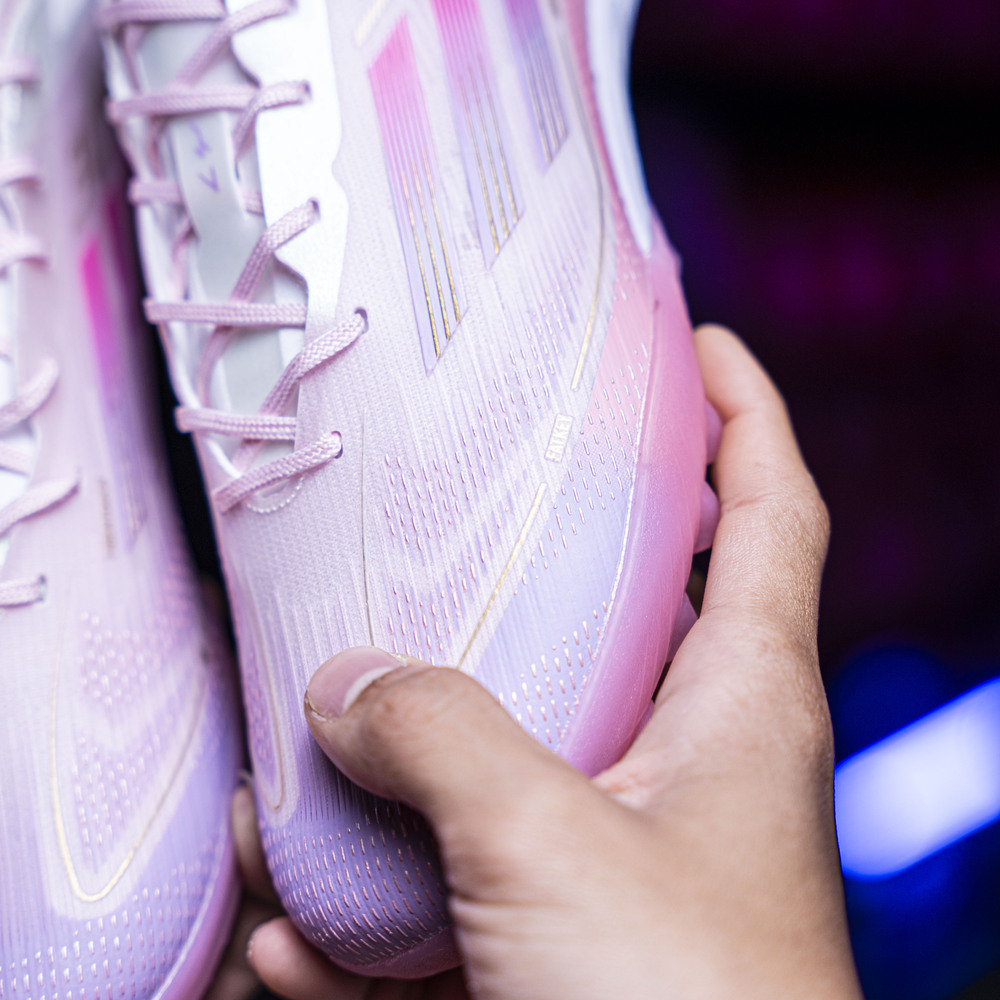 Giày Bóng Đá Adidas F50 Elite Lamine Yamal Hồng Nhạt HQ TF