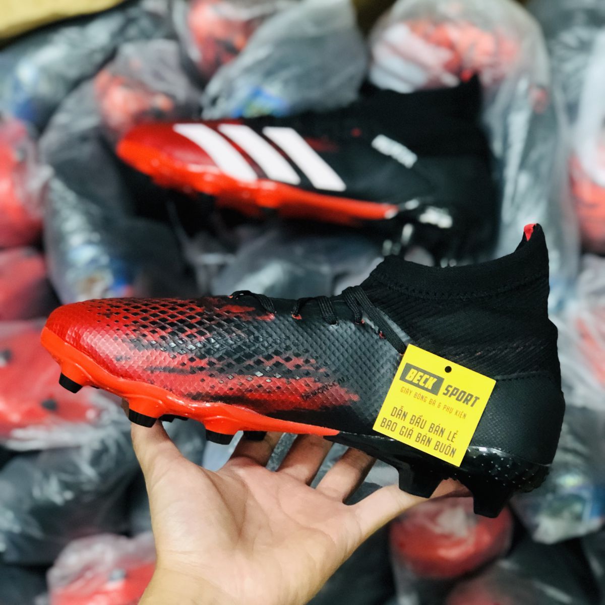 Giày Bóng Đá Adidas Predator 20.3 Mutator Đen Mũi Đỏ Vạch Trắng Cao Cổ FG