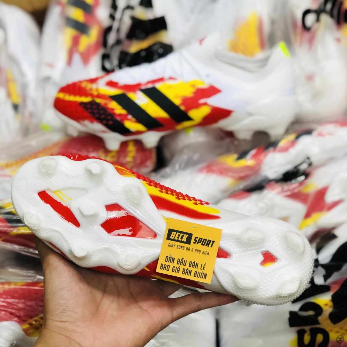 Giày Bóng Đá Adidas Predator 20.1 Uniforia Đỏ Vàng Gót Trắng Vạch Đen FG