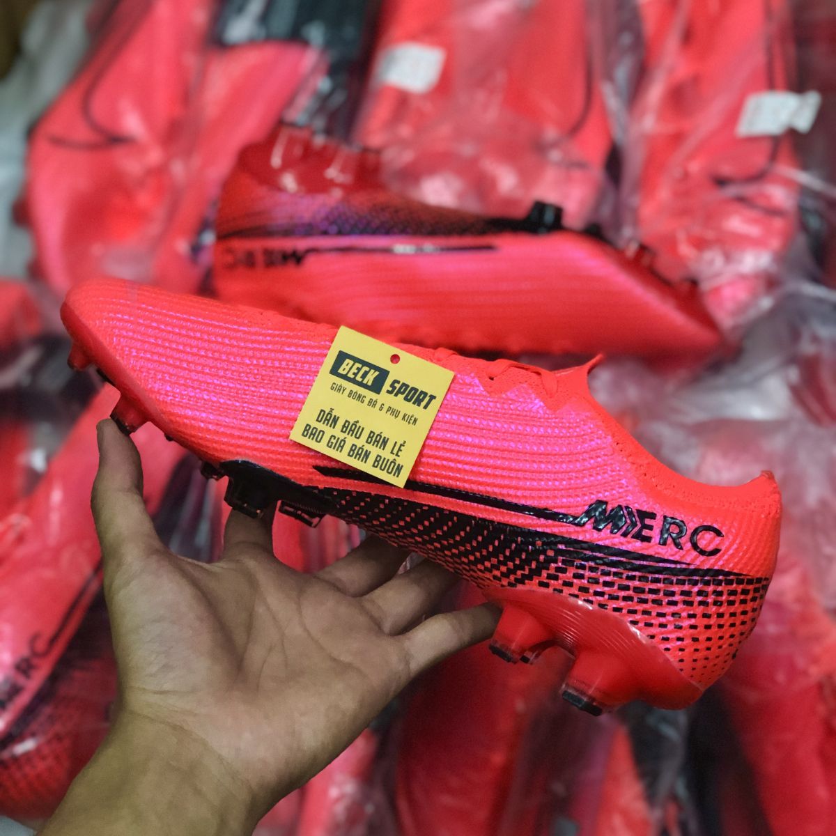 Giày Bóng Đá Nike Mercurial Vapor 13 Elite Đỏ Vạch Đen FG