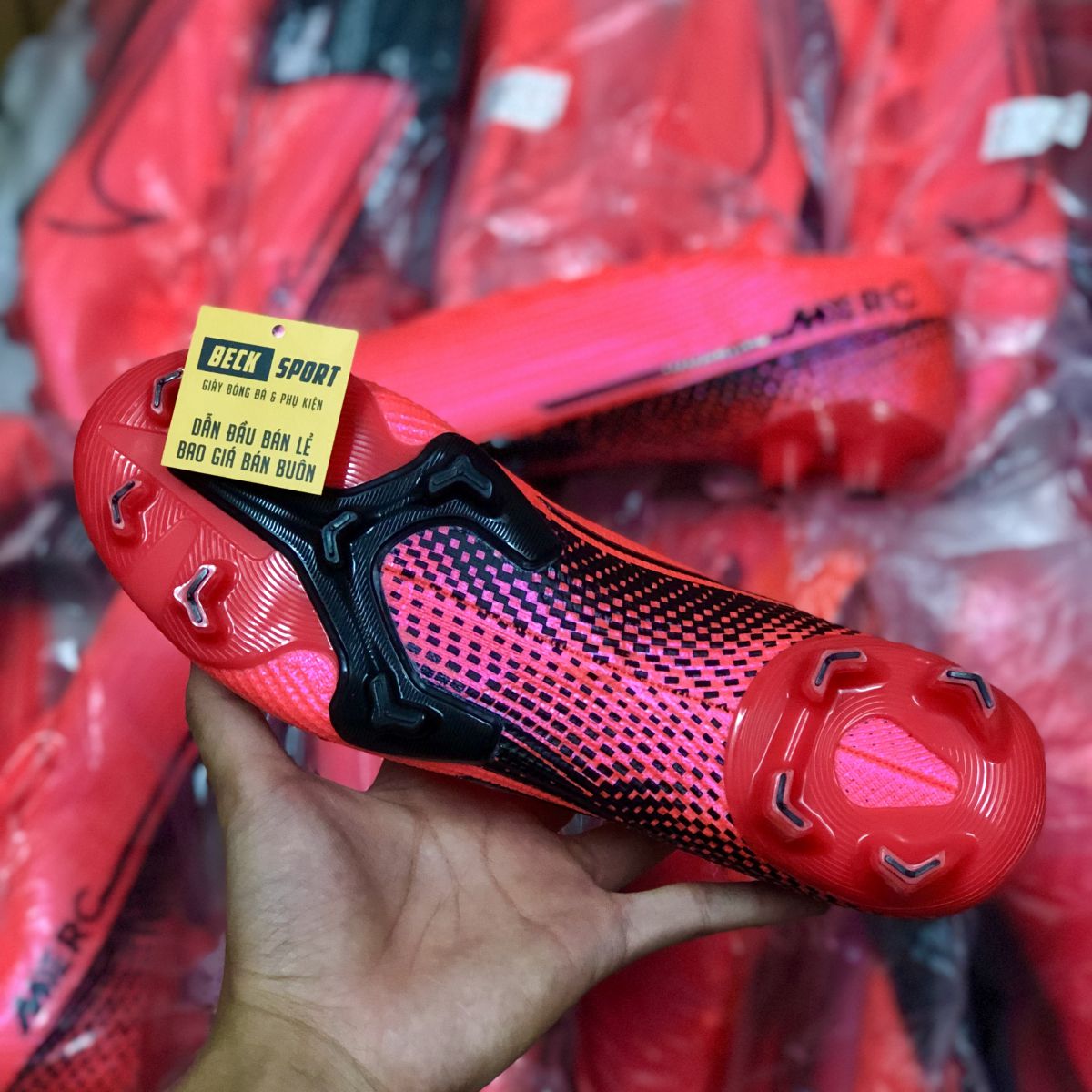 Giày Bóng Đá Nike Mercurial Vapor 13 Elite Đỏ Vạch Đen FG