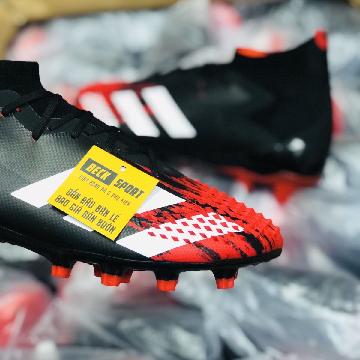 Giày Bóng Đá Adidas Predator 20.1 Mutator Đen Mũi Đỏ Vạch Trắng Cổ Cao AG