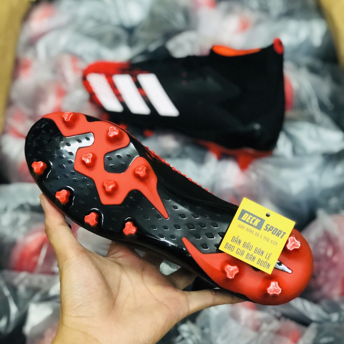 Giày Bóng Đá Adidas Predator 20.1 Mutator Đen Mũi Đỏ Vạch Trắng Cổ Cao AG