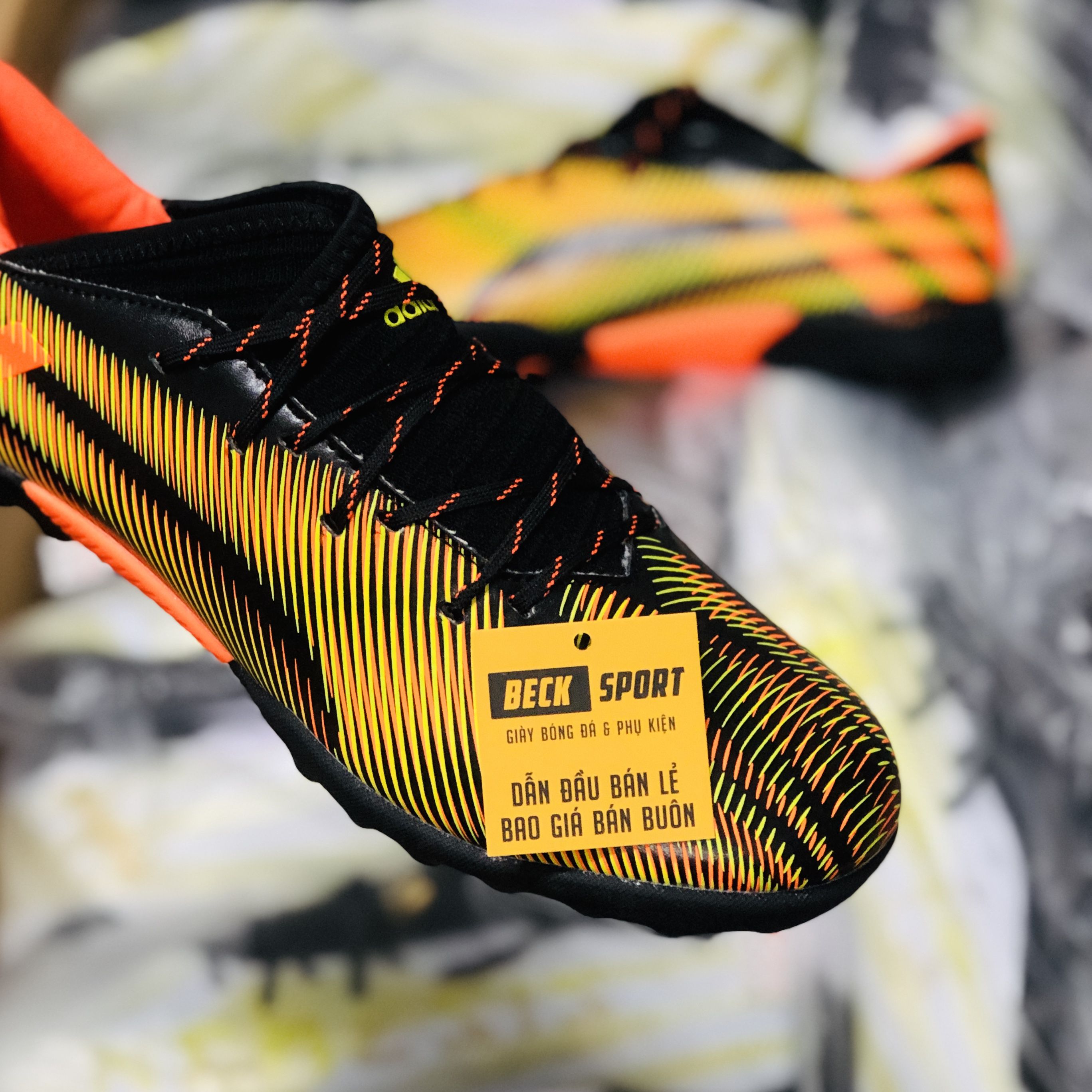 Giày Bóng Đá Adidas Nemeziz 20.3 Đen Vạch Cam TF