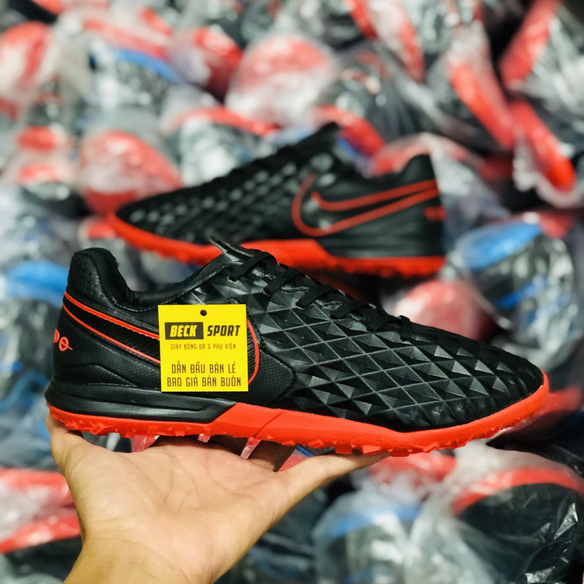 Giày Bóng Đá Nike Tiempo Legend 8 Pro Đen Đế Đỏ V2 TF