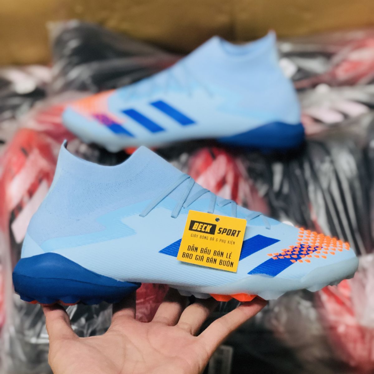 Giày Bóng Đá Adidas Predator Xanh Ngọc Mũi Cam Cổ Cao TF