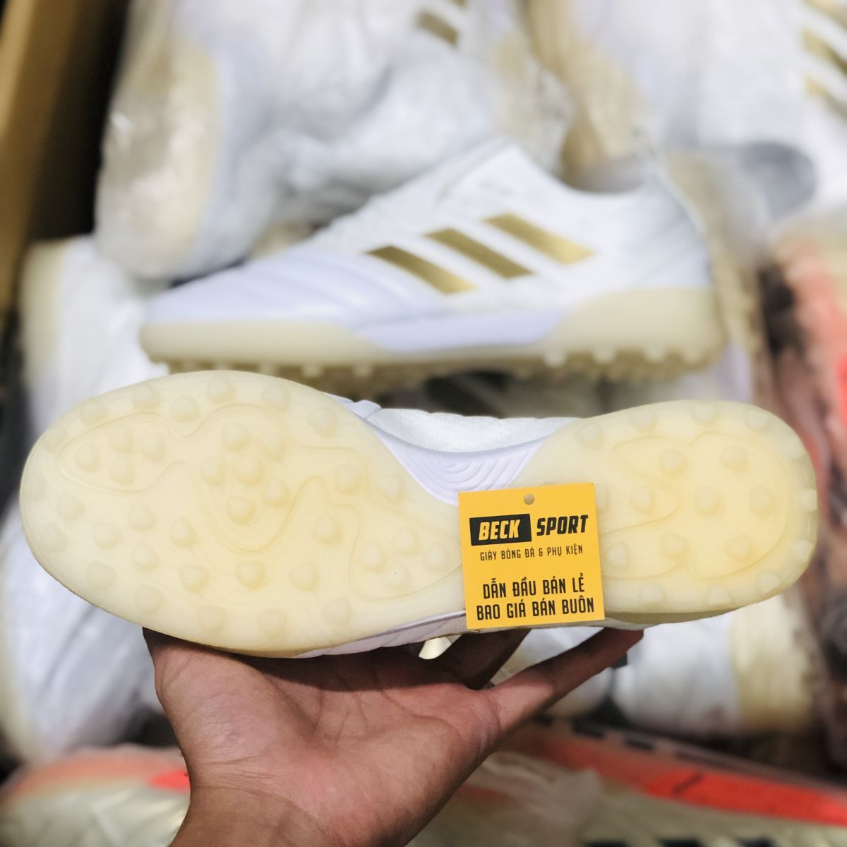 Giày Bóng Đá Adidas Copa 19.1 Trắng Vạch Đồng Da Thật TF