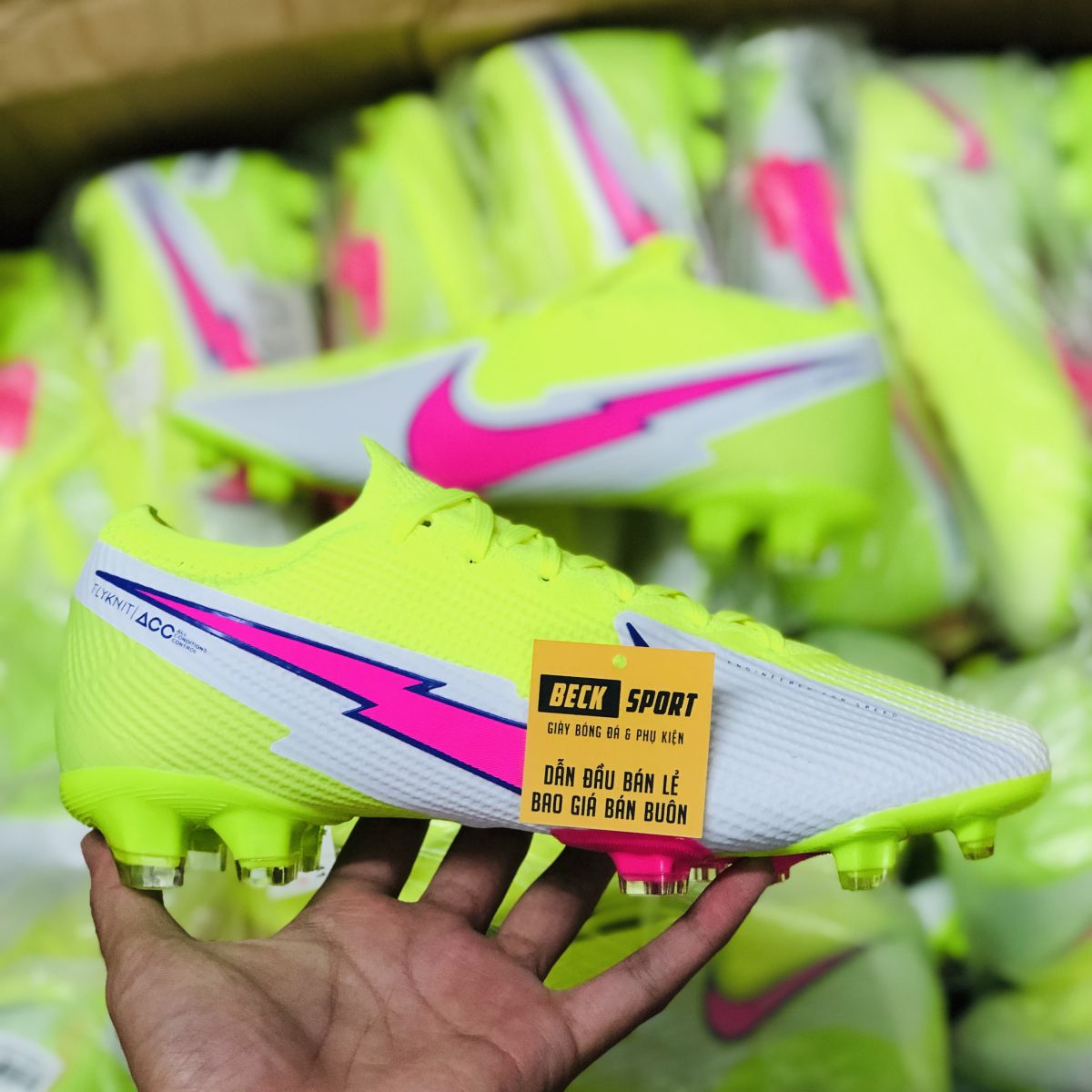 Giày Bóng Đá TQ Nike Mercurial Vapor 13 Elite Nõn Chuối Trắng Vạch Hồng Cổ Lửng FG