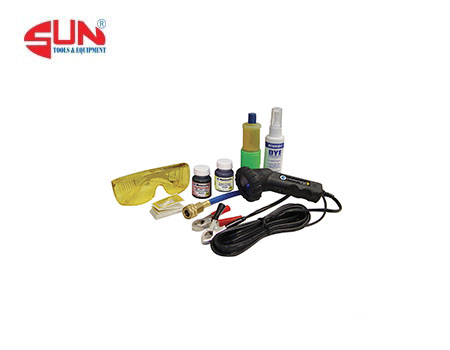 Bộ dụng cụ phát hiện rò rỉ gas R12 và R134a bằng tia UV Mastercool 53351