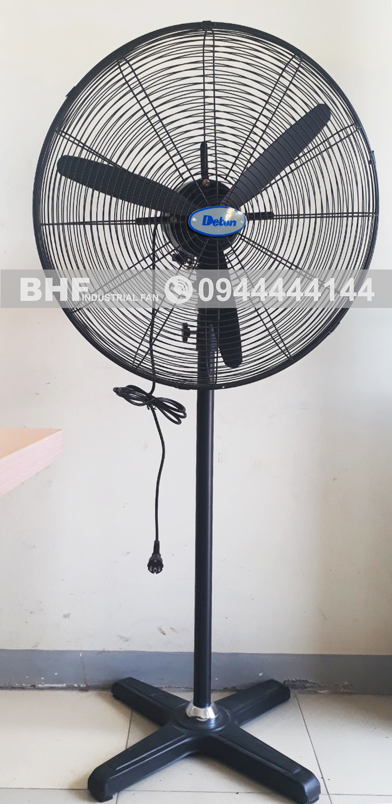 Quạt Đứng Công Nghiệp Deton Cánh 650mm