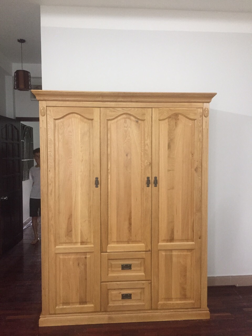 Tủ Ao 1m6 3 Canh Pano Gỗ Sồi Mỹ Tủ Ao 1m6 3 Canh Pano Gỗ Sồi Mỹ