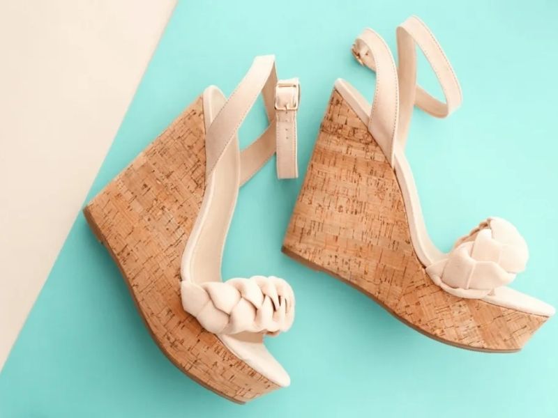 Wedge shoes