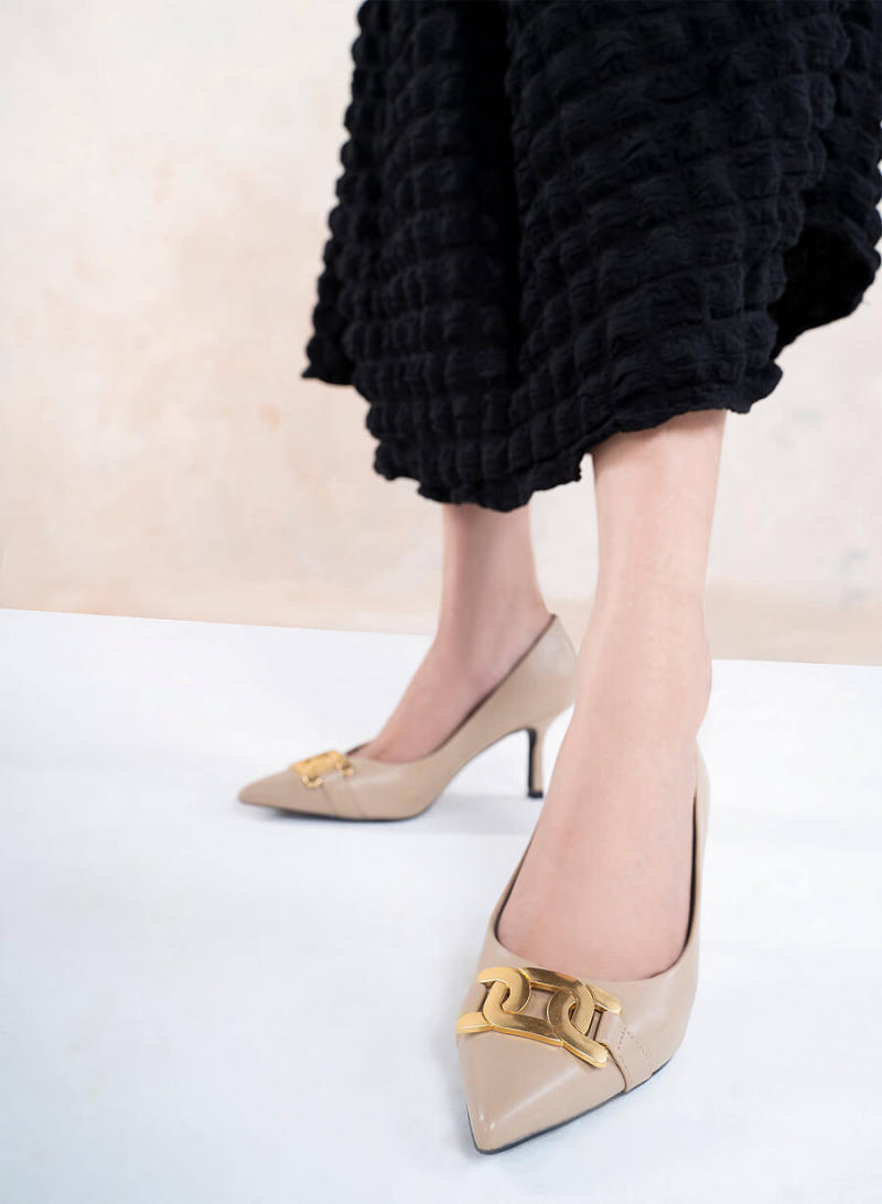 10+ mẫu giày cao gót công sở đẹp nhất 2023 – Thiên Hương Shoes 10+ Mẫu Giày Cao Gót Công Sở Đẹp Nhất 2023 – Thiên Hương Shoes