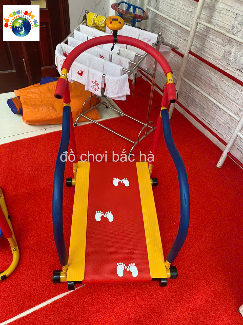 dung-cu-tap-gym-tre-em-mo-hinh-san-choi-the-chat-doc-dao