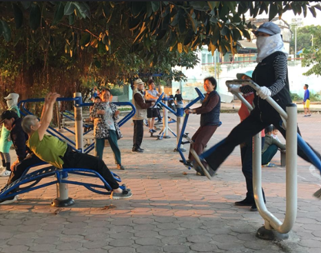 kham-pha-loi-ich-bat-ngo-cua-san-choi-the-thao-cong-cong-cho-moi-lua-tuoi