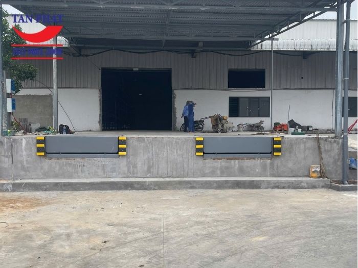 Báo giá sàn nâng thủy lực của Tân Phát 