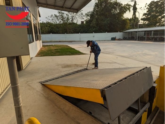 Sàn nâng thủy lực 10 tấn Chương Mỹ, Hà Nội