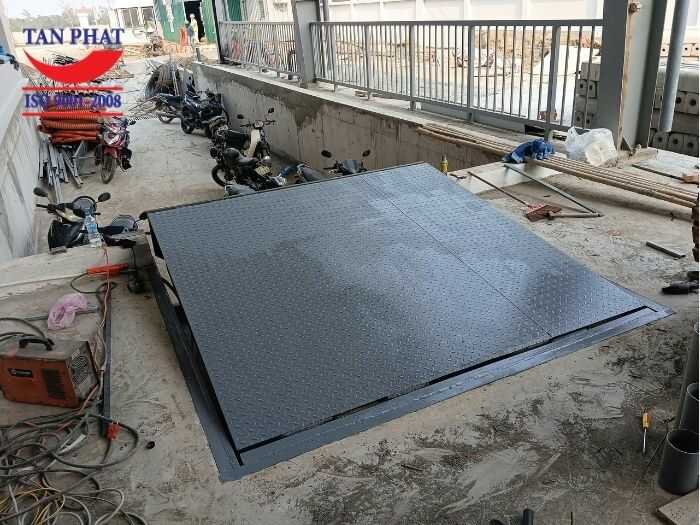 Dự án lắp đặt dock leveler 8 tấn tại Ân Thi, Hưng Yên