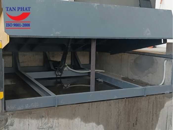 Dự án lắp đặt dock leveler 8 tấn tại Ân Thi, Hưng Yên