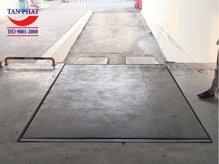 Dock nâng hàng 6 tấn Phú Thọ - Lắp đặt tại KCN Phú Hà