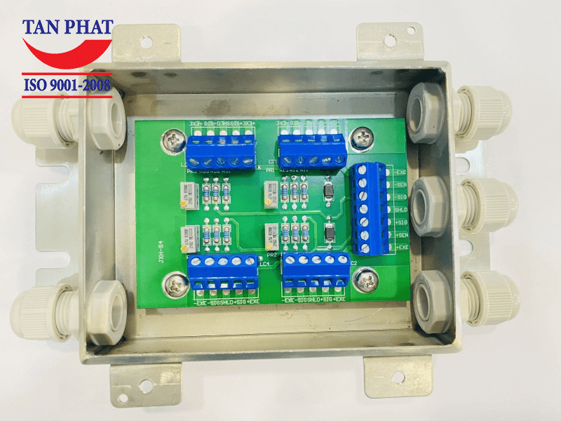 Thiết bị được Tân Phát nhập khẩu chính ngạch tại xưởng của Keli và cung cấp chính hãng ra thị trường trong nước với đầy đủ CO, CQ và giấy tờ kiểm định chất lượng, chứng minh nguồn gốc. Vì vậy, khách hàng hoàn toàn có thể yên tâm về chất lượng sản phẩm do Tân Phát cung cấp.