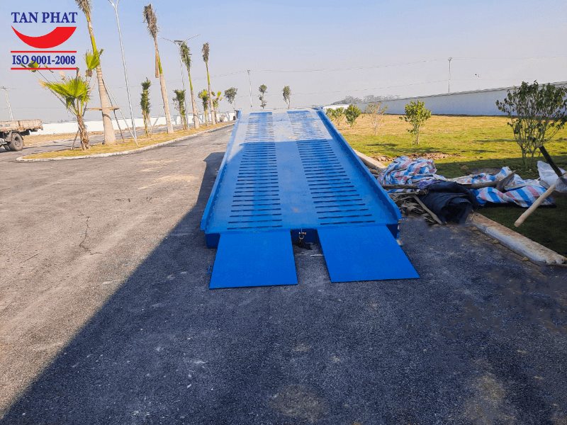 Cầu xe nâng 10 tấn