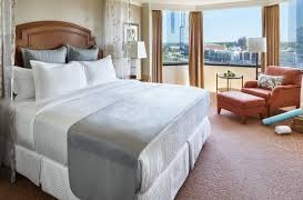 Chiến lược phân phối trong kinh doanh nhà hàng - khách sạn