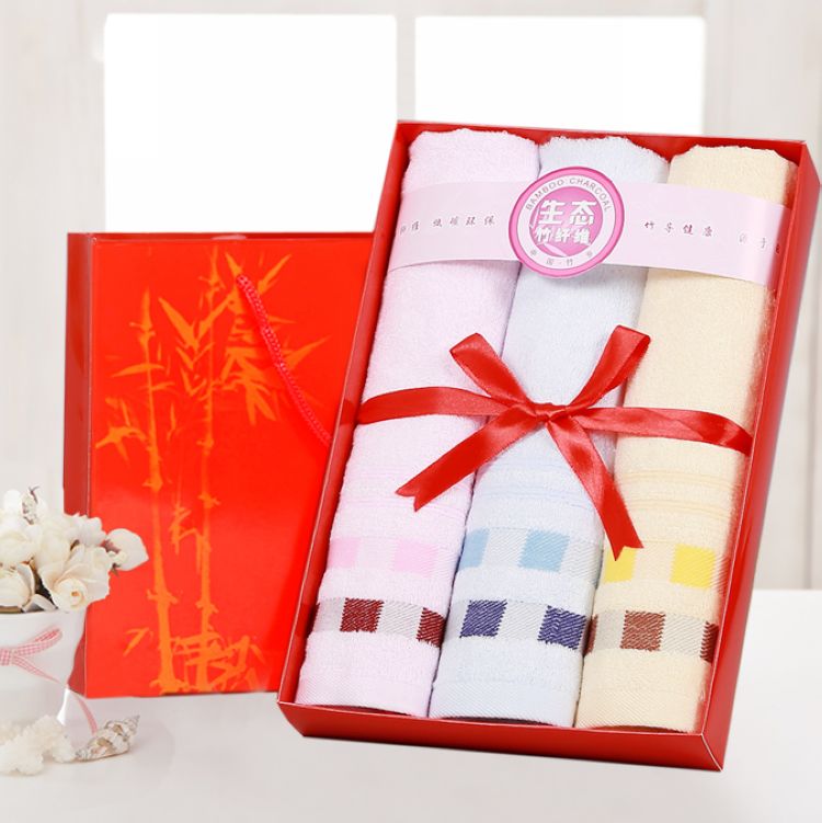 TẠI SAO LỰA CHỌN KHĂN BÔNG LÀM QUÀ TẶNG ?