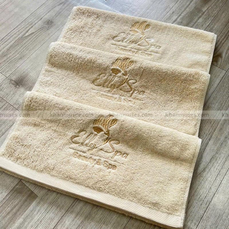 Khăn thêu logo giá rẻ - Nhận diện hiệu quả và tiết kiệm