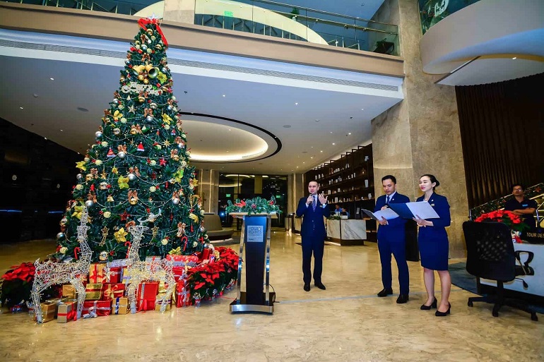 Vì sao Khách sạn nên trang trí vào mùa Noel?