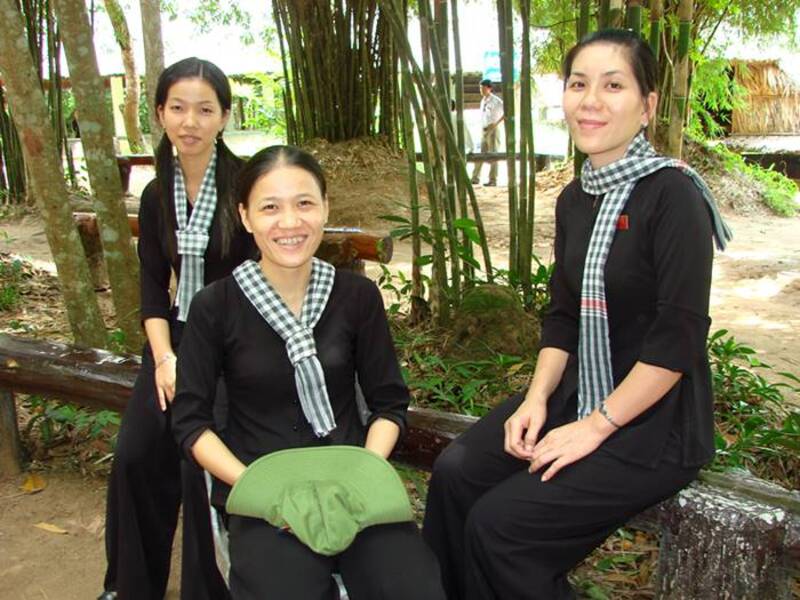 Khăn rằn Nam Bộ là vật dụng quen thuộc của người miền Tây