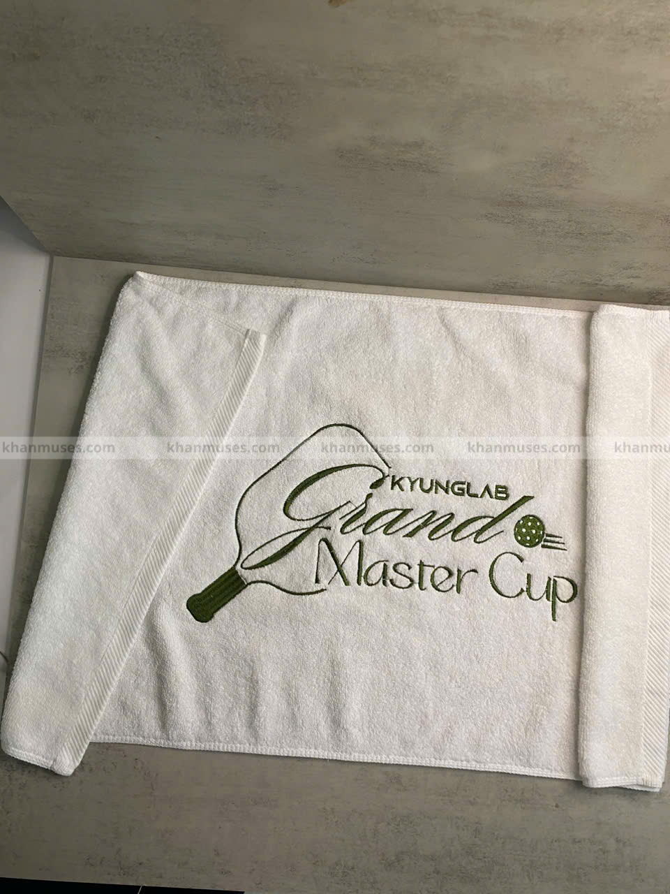 khăn cotton thêu logo đẹp