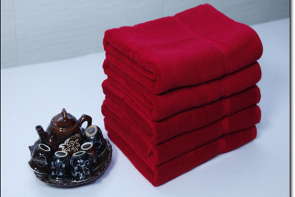 Nên chọn khăn chất liệu cotton hay microfiber?