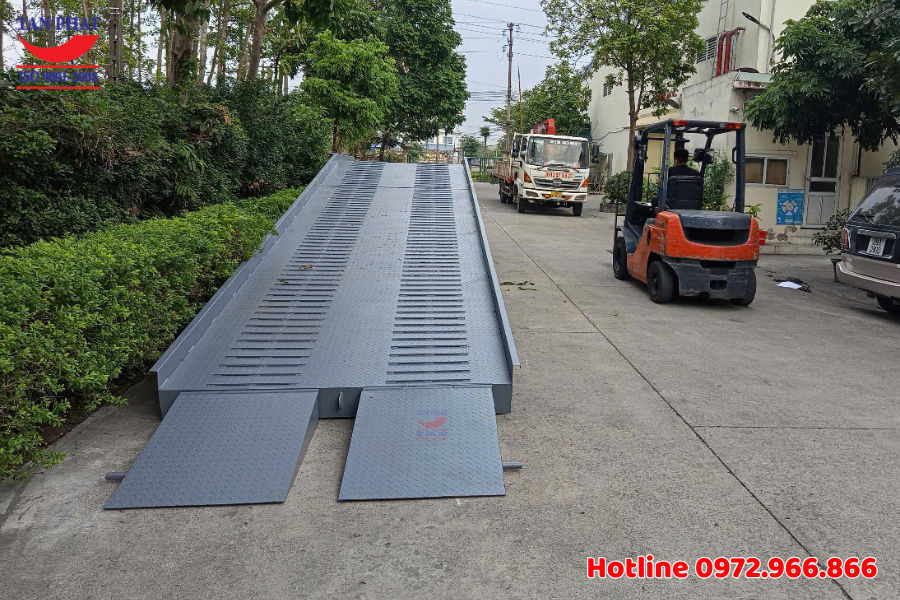 Bàn giao cầu dẫn lên công 10 tấn tại Quế Võ, Bắc Ninh