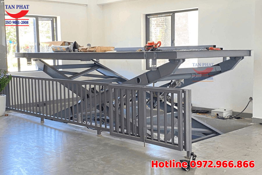 Bàn nâng ô tô thủy lực 3.5 tấn tại Hoa Lư, Ninh Bình