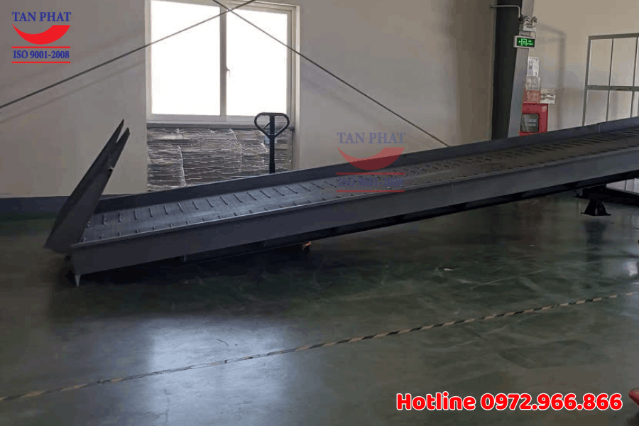 Dự án cầu lên container 10 tấn tại Thanh Hóa