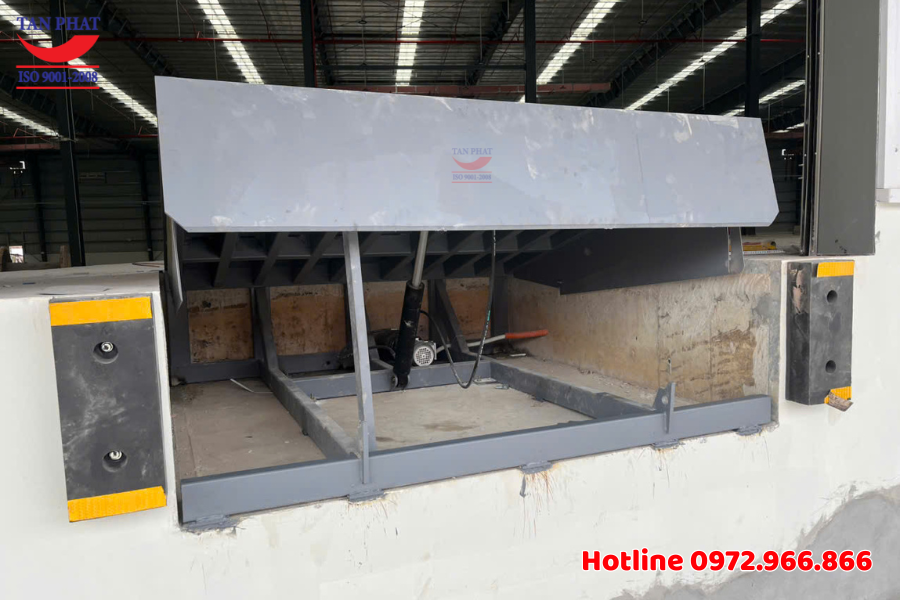 Hoàn thành dự án lắp đặt 12 hệ thống Dock Leveler tại Hải Phòng
