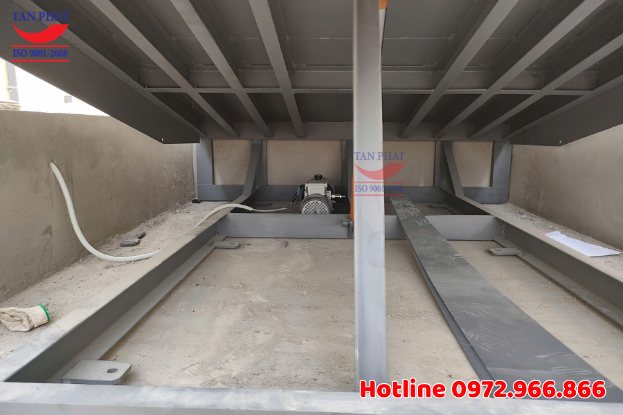 Sàn nâng thủy lực 15 tấn lắp tại Hà Nội
