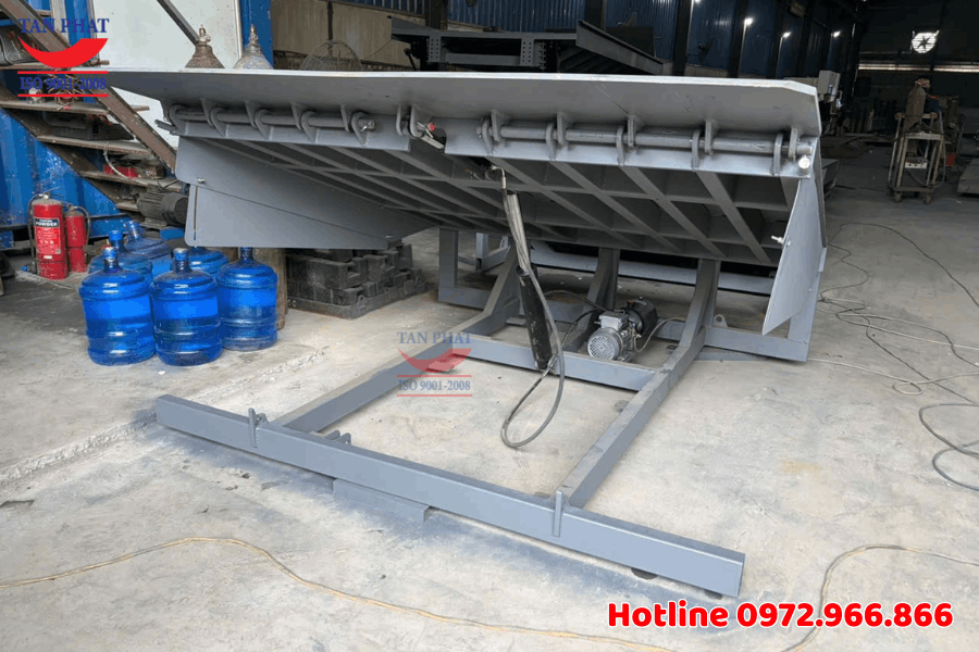 Bàn giao và lắp đặt hoàn thiện Dock Leveler 20 tấn tại Hải Phòng