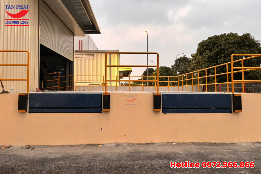 Dự án bàn giao 02 Dock Leveler 8 tấn tại Hà Nam